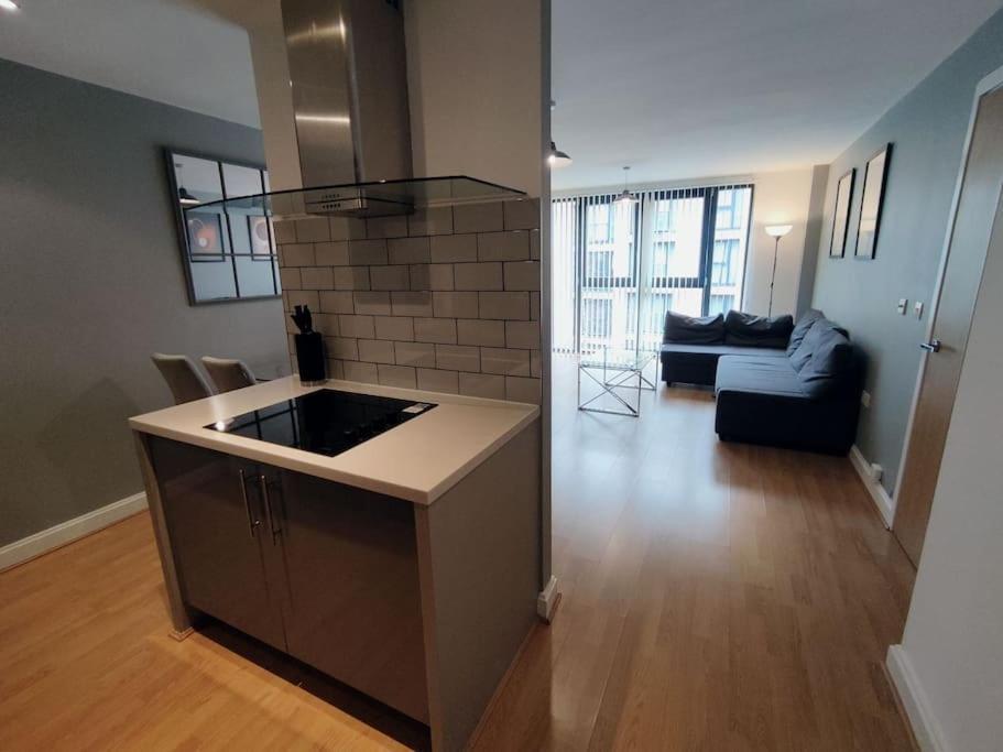 The One Apartment Birmingham Bagian luar foto